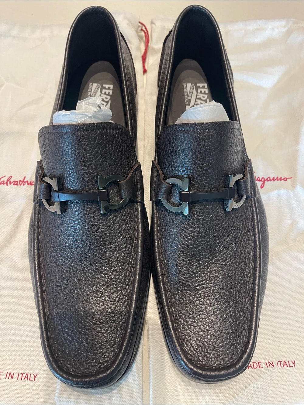 Salvatore Ferragamo Men’s Black Pebbled Leather Bit Slip-On Loafers